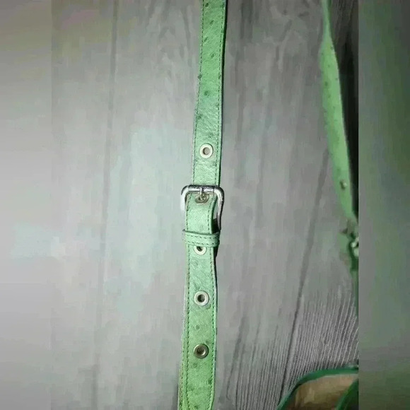 DONALD J PlLINER green faux ostrach skin design crossbody adjustable straps. - Picture 6 of 10